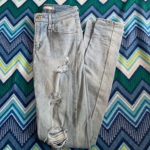High Waisted Levi Jeans